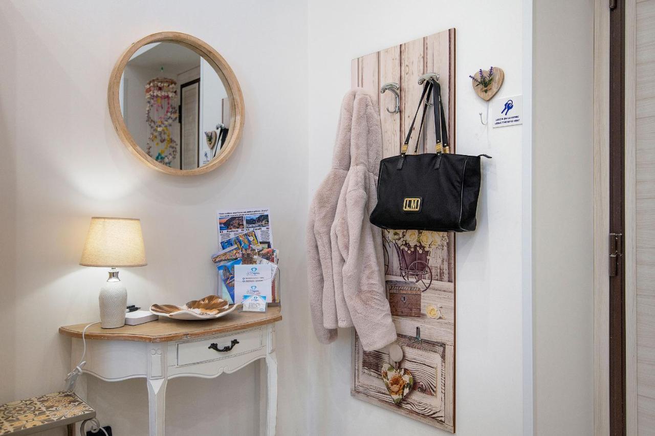 La Preziosa Apartment Duomo Наполи Екстериор снимка